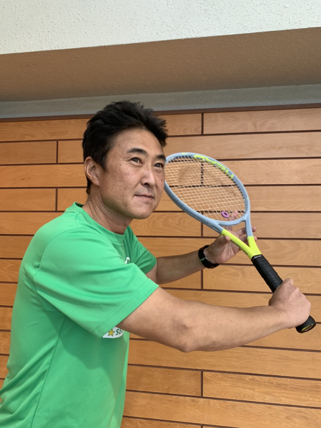 鐵　康男の写真